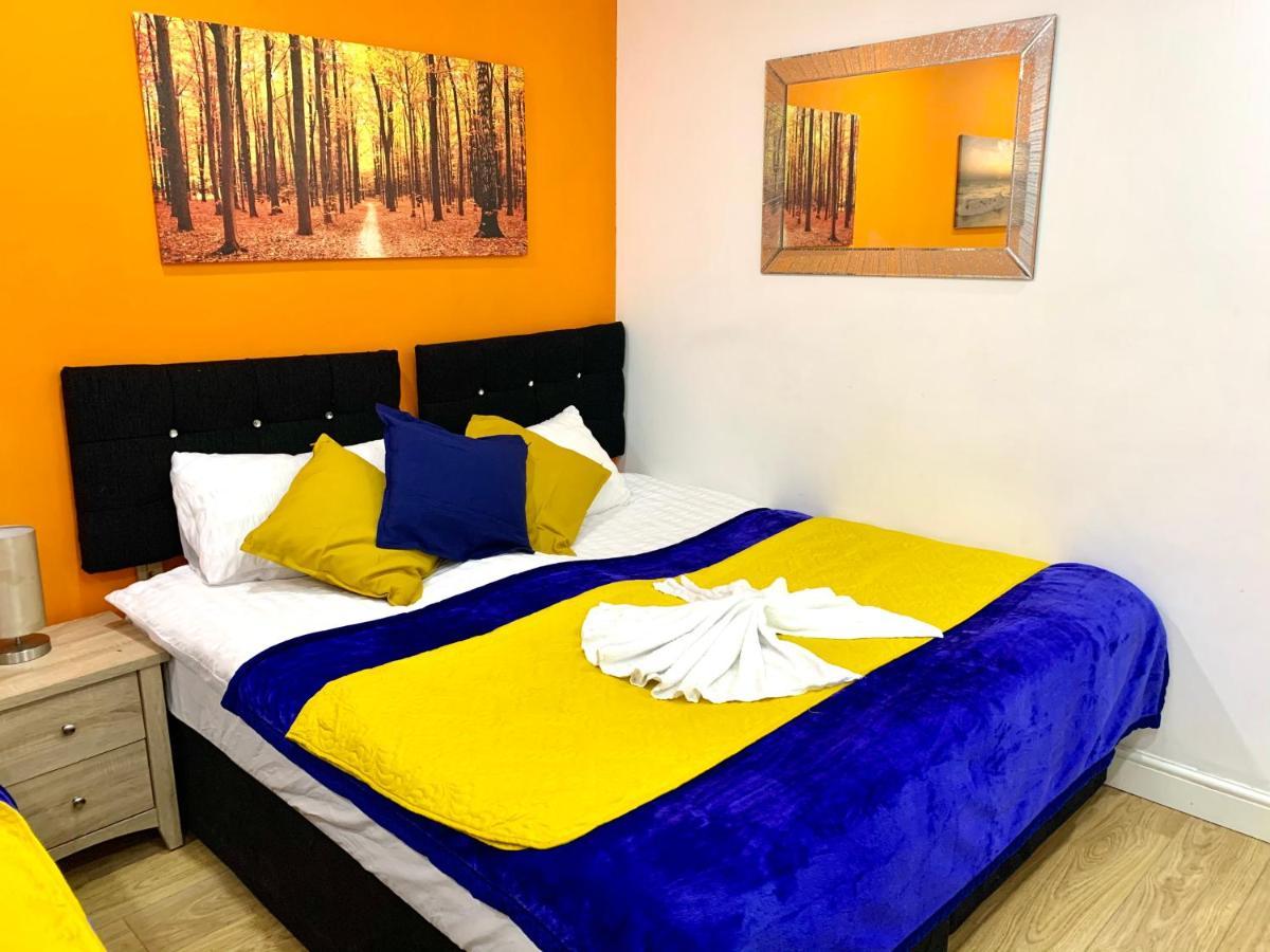 London 2 Bedroom Apartment, Kitchen, Reception And Private Garden Экстерьер фото