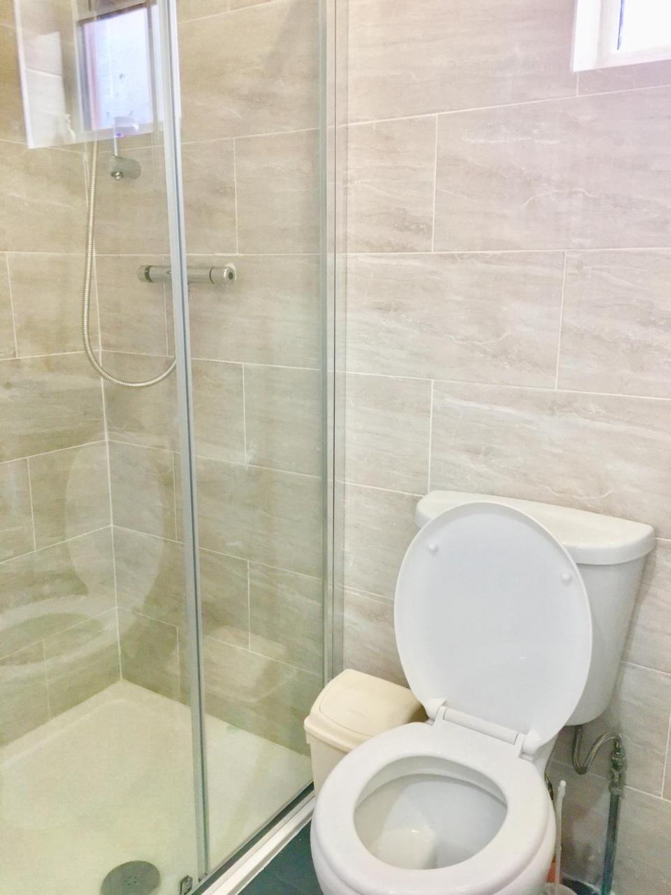 London 2 Bedroom Apartment, Kitchen, Reception And Private Garden Экстерьер фото