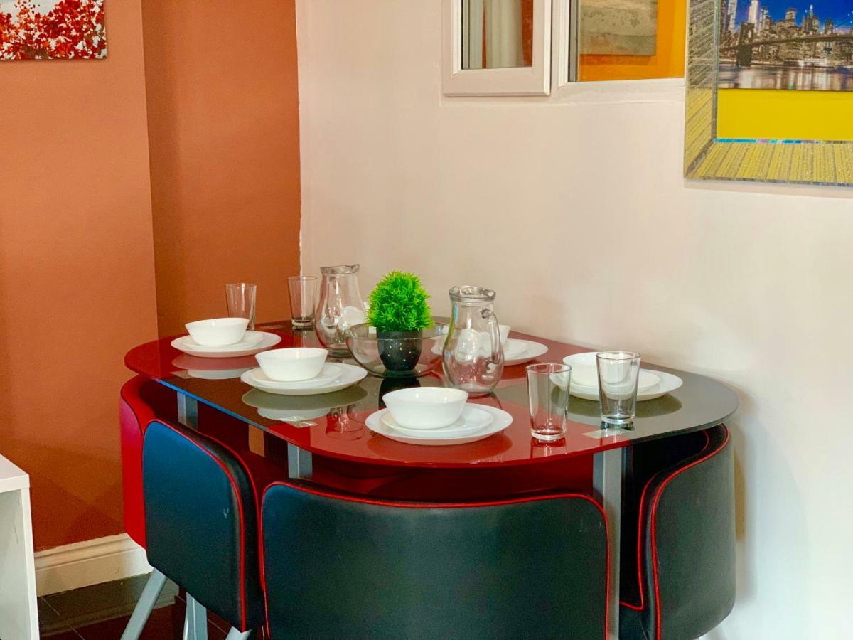 London 2 Bedroom Apartment, Kitchen, Reception And Private Garden Экстерьер фото